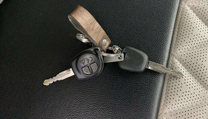 2023 Maruti S PRESSO VXI, Petrol, Manual, 13,011 km, Key Close Up