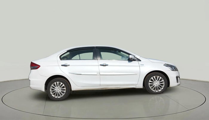 2017 Maruti Ciaz VDI+ SHVS, Diesel, Manual, 95,126 km, Right Side View
