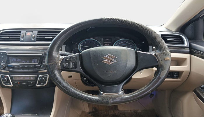 2017 Maruti Ciaz VDI+ SHVS, Diesel, Manual, 95,126 km, Steering Wheel Close Up