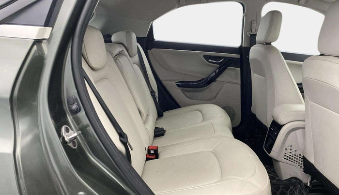 2022 Tata NEXON XZ PLUS (PREMIUM) PETROL, Petrol, Manual, 17,325 km, Right Side Rear Door Cabin