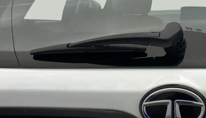 2022 Tata NEXON XZ PLUS (PREMIUM) PETROL, Petrol, Manual, 17,325 km, Rear Wiper