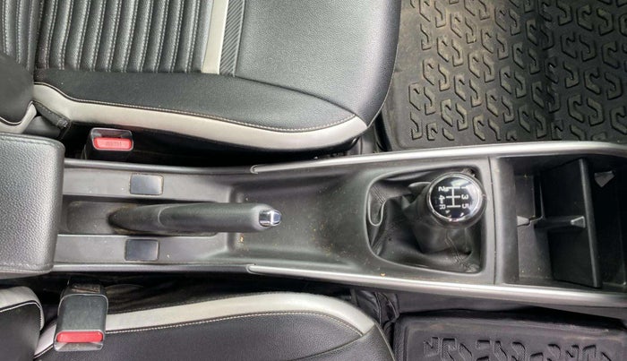 2018 Maruti Baleno ALPHA PETROL 1.2, Petrol, Manual, 68,738 km, Gear Lever