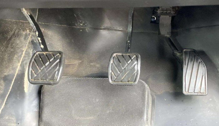 2018 Maruti Baleno ALPHA PETROL 1.2, Petrol, Manual, 68,738 km, Pedals
