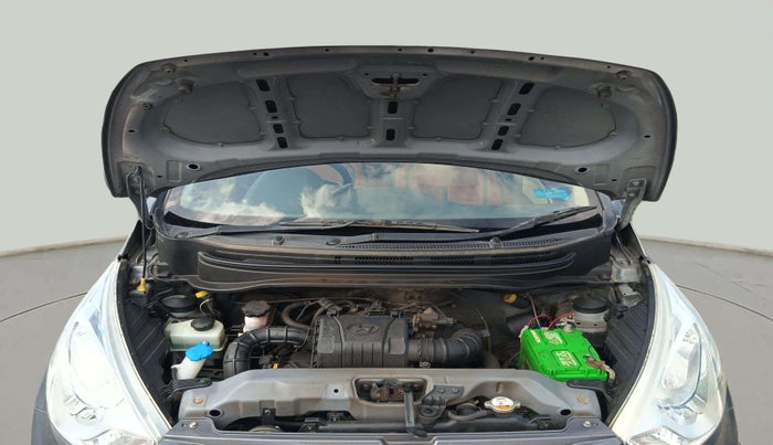 2017 Hyundai Eon MAGNA + AIRBAG, Petrol, Manual, 86,327 km, Open Bonet