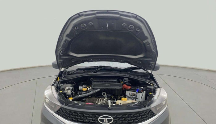 2023 Tata Tiago XE PETROL, Petrol, Manual, 5,459 km, Open Bonet