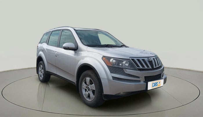 2013 Mahindra XUV500 W8, Diesel, Manual, 82,633 km, Right Front Diagonal