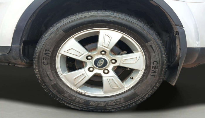 2013 Mahindra XUV500 W8, Diesel, Manual, 82,633 km, Left Rear Wheel