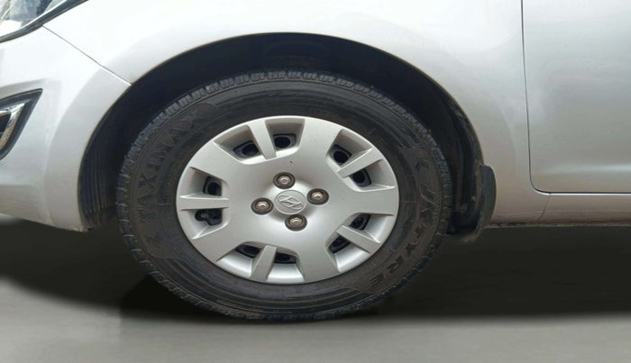 2013 Hyundai i20 MAGNA 1.2, Petrol, Manual, 90,150 km, Left Front Wheel
