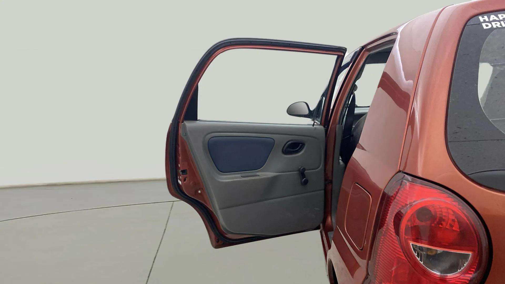 LHS-Rear-Door-Open