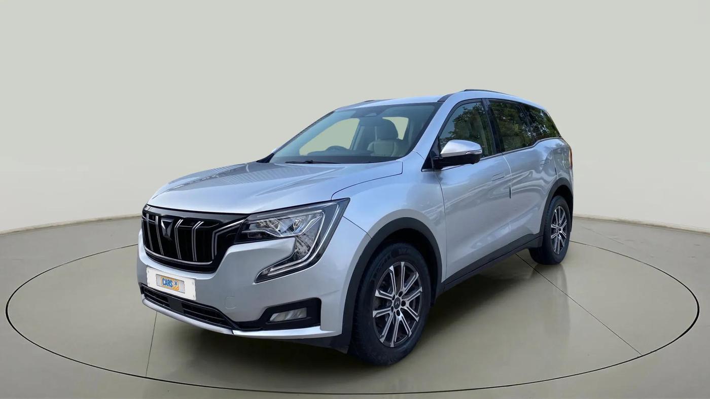 2021 Mahindra XUV700 AX 7 LUXURY P AT 7 STR, Petrol, Automatic, 58,161 km, Left Front Diagonal