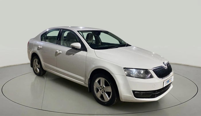 2016 Skoda Octavia AMBITION 1.4 TSI, Petrol, Manual, 1,42,130 km, SRP
