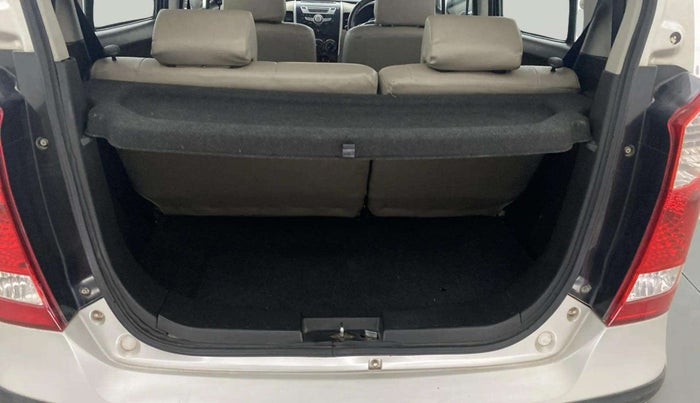 2015 Maruti Wagon R 1.0 VXI, Petrol, Manual, 18,324 km, Boot Inside