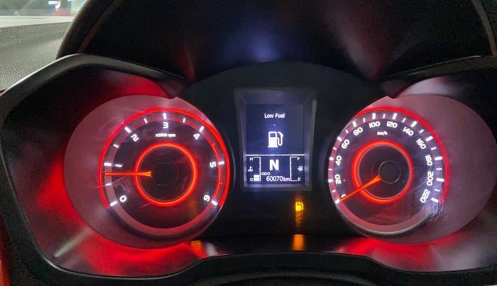 2021 Mahindra XUV300 W8 (O) 1.5 DIESEL AMT, Diesel, Automatic, 60,064 km, Odometer Image