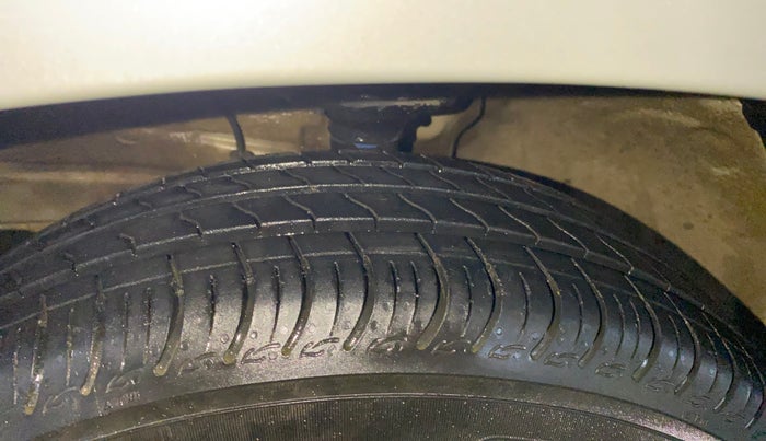 2020 Maruti S PRESSO VXI AMT, Petrol, Automatic, 67,973 km, Left Front Tyre Tread