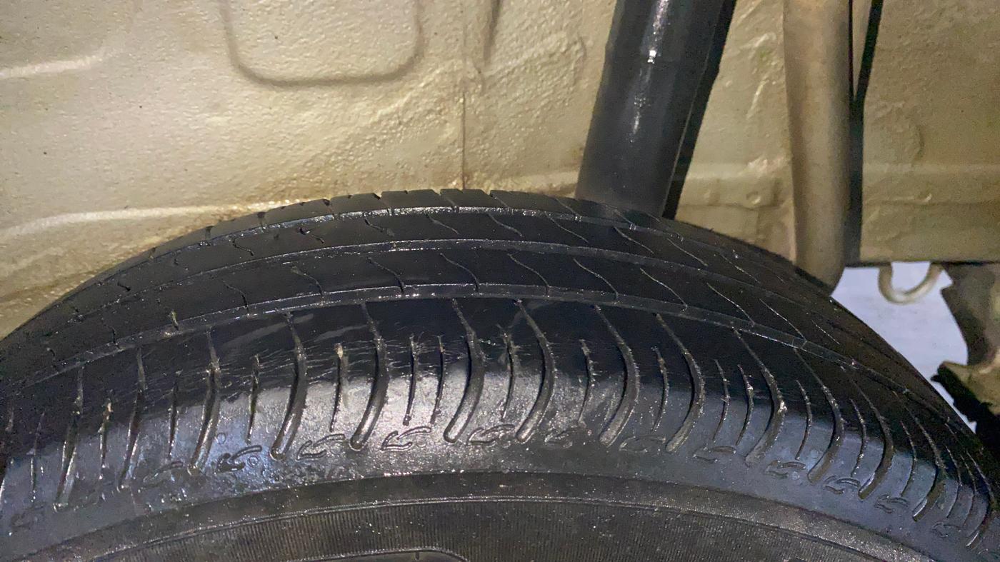 2020 Maruti S PRESSO VXI AMT, Petrol, Automatic, 68,061 km, Left Rear Tyre Tread