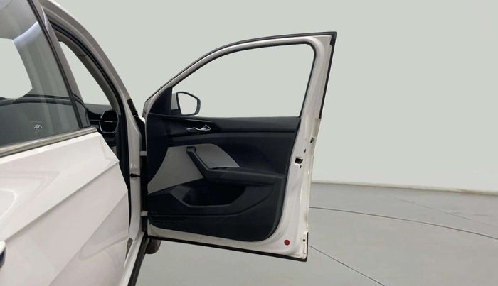 2023 Skoda KUSHAQ STYLE 1.0L TSI AT, Petrol, Automatic, 33,570 km, RHS Front Door
