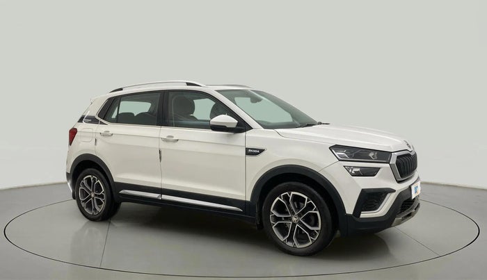 2023 Skoda KUSHAQ STYLE 1.0L TSI AT, Petrol, Automatic, 33,570 km, Right Front Diagonal
