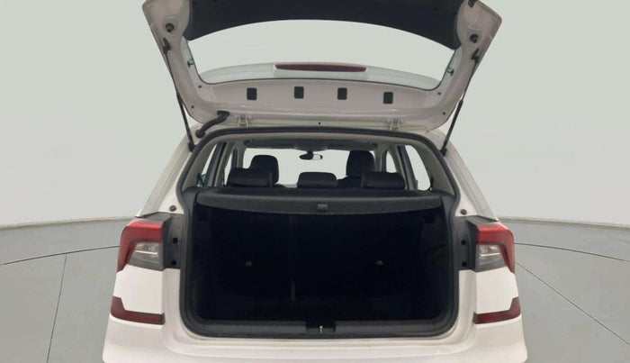 2023 Skoda KUSHAQ STYLE 1.0L TSI AT, Petrol, Automatic, 33,570 km, Boot Inside