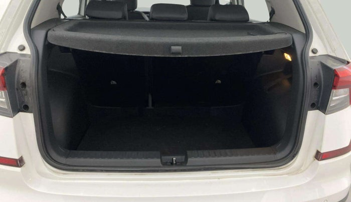 2023 Skoda KUSHAQ STYLE 1.0L TSI AT, Petrol, Automatic, 33,570 km, Boot Open Zoomed View