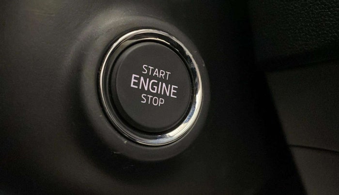 2023 Skoda KUSHAQ STYLE 1.0L TSI AT, Petrol, Automatic, 33,570 km, Keyless Start/ Stop Button