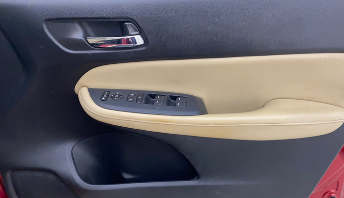2020 Honda City 1.5L I-VTEC ZX CVT, Petrol, Automatic, 40,734 km, Driver Side Door Panels Control