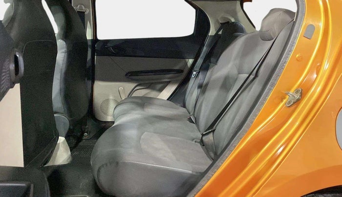 2018 Tata Tiago XE PETROL, Petrol, Manual, 61,679 km, Right Side Rear Door Cabin