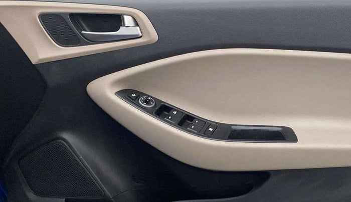 2019 Hyundai Elite i20 ASTA 1.2 (O), Petrol, Manual, 32,296 km, Driver Side Door Panels Control