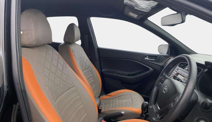 2016 Hyundai i20 Active 1.2 S, Petrol, Manual, 12,478 km, Right Side Front Door Cabin