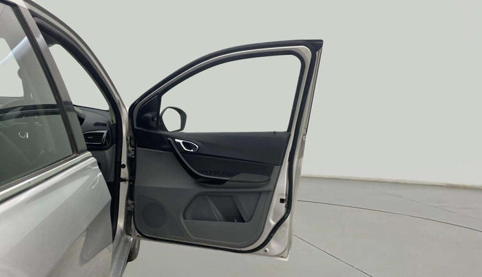 2018 Tata TIGOR XZ (O) PETROL, CNG, Manual, 60,913 km, RHS Front Door
