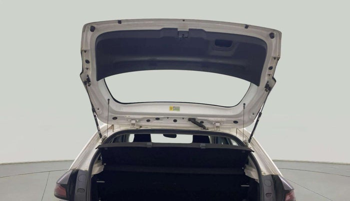 2023 Tata ALTROZ XM PLUS CNG, CNG, Manual, 14,833 km, Boot Door Open