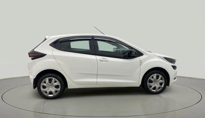 2023 Tata ALTROZ XM PLUS CNG, CNG, Manual, 14,833 km, Right Side View