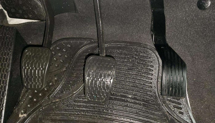 2023 Tata ALTROZ XM PLUS CNG, CNG, Manual, 14,833 km, Pedals
