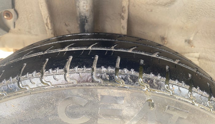 2018 Tata TIGOR XE (O) Petrol, Petrol, Manual, 55,254 km, Right Rear Tyre Tread