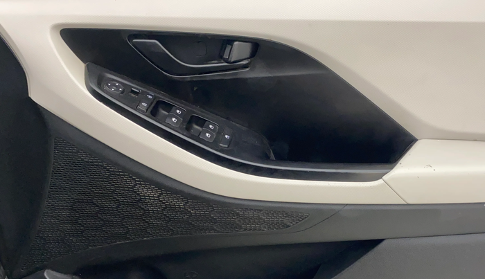 2021 Hyundai Creta EX 1.5 PETROL, Petrol, Manual, 39,578 km, Driver Side Door Panels Control