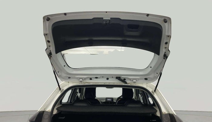 2022 Tata ALTROZ XE PLUS PETROL, Petrol, Manual, 37,648 km, Boot Door Open
