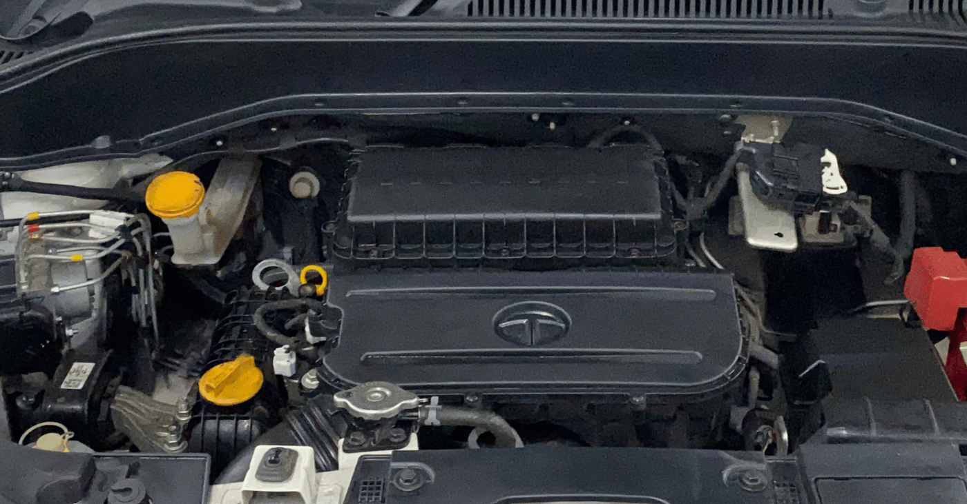 2022 Tata PUNCH ACCOMPLISHED MT, Petrol, Manual, 33,838 km, Engine View