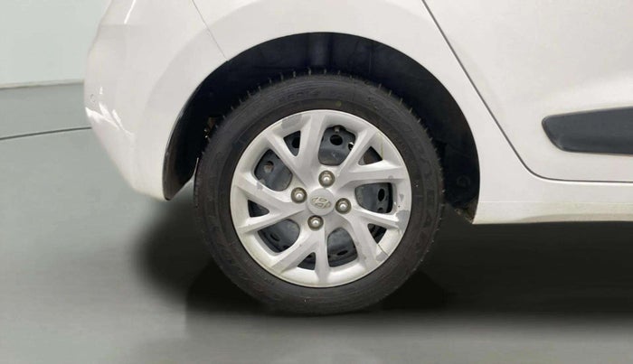 2018 Hyundai Grand i10 SPORTZ 1.2 KAPPA VTVT, Petrol, Manual, 39,931 km, Right Rear Wheel