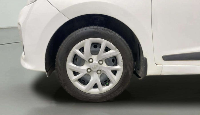 2018 Hyundai Grand i10 SPORTZ 1.2 KAPPA VTVT, Petrol, Manual, 39,931 km, Left Front Wheel