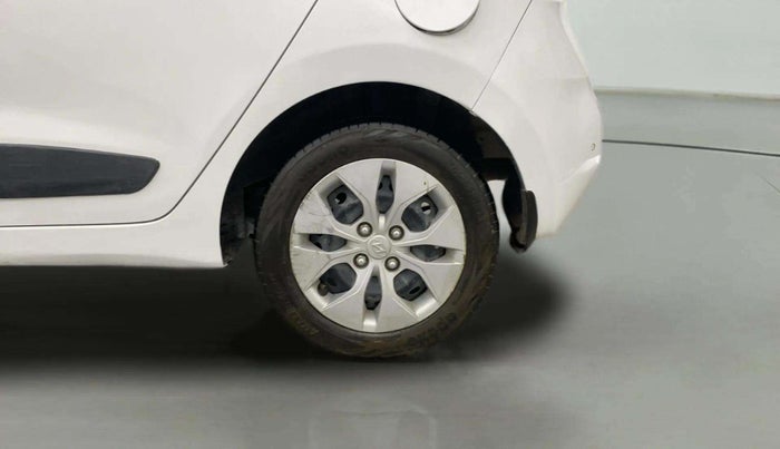 2018 Hyundai Grand i10 SPORTZ 1.2 KAPPA VTVT, Petrol, Manual, 39,931 km, Left Rear Wheel