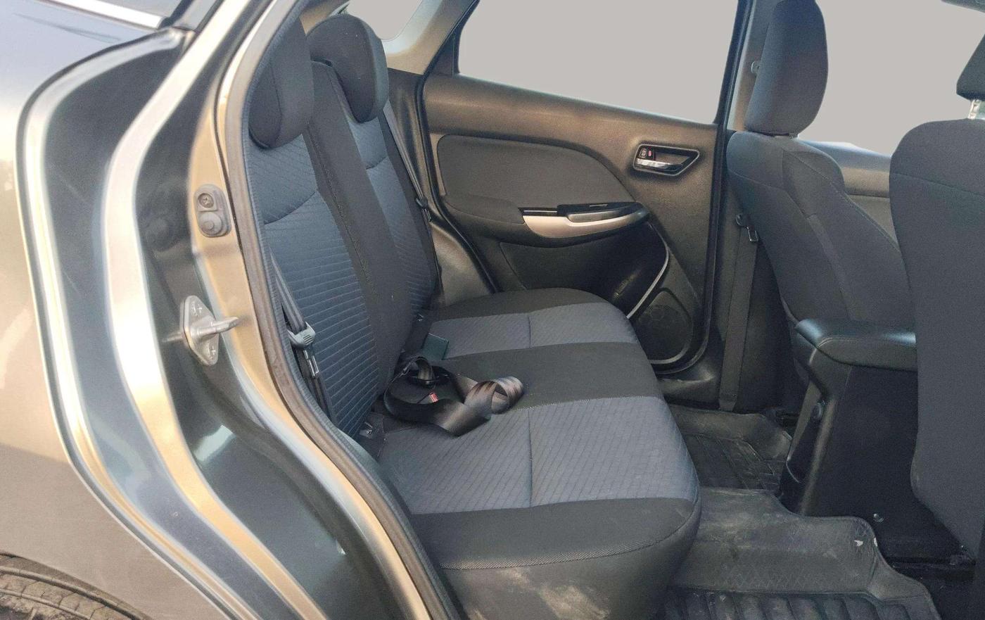 2021 Maruti Baleno ZETA PETROL 1.2, Petrol, Manual, 34,184 km, Right Side Rear Door Cabin