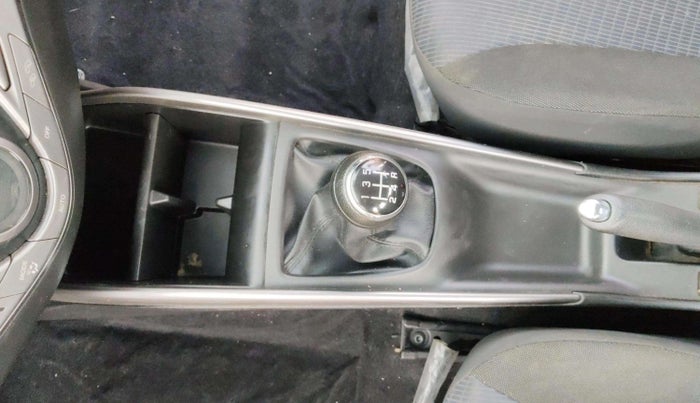 2021 Maruti Baleno ZETA PETROL 1.2, Petrol, Manual, 34,184 km, Gear Lever
