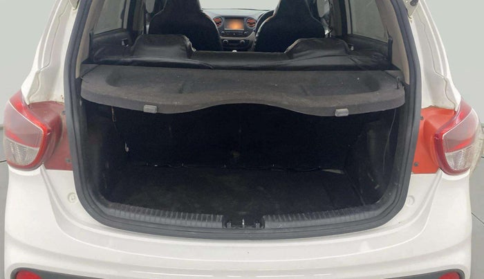 2017 Hyundai Grand i10 ASTA U2 1.2 CRDI, Diesel, Manual, 80,149 km, Boot Open Zoomed View