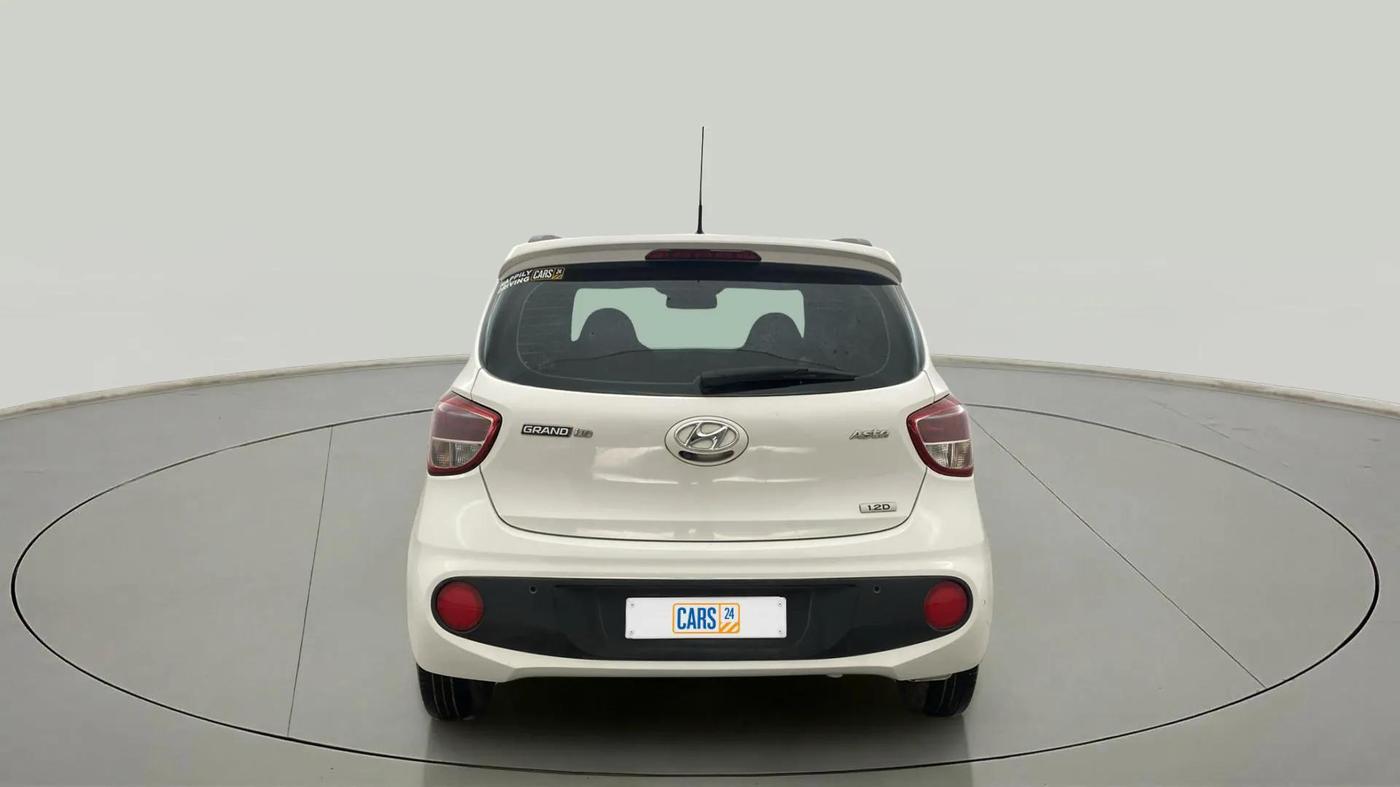 2017 Hyundai Grand i10 ASTA U2 1.2 CRDI, Diesel, Manual, 80,149 km, Back/Rear