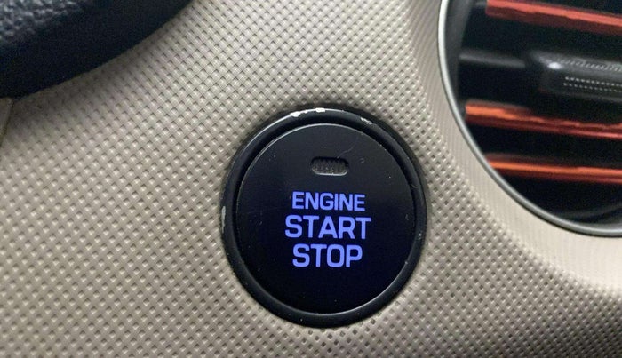2017 Hyundai Grand i10 ASTA U2 1.2 CRDI, Diesel, Manual, 80,149 km, Keyless Start/ Stop Button