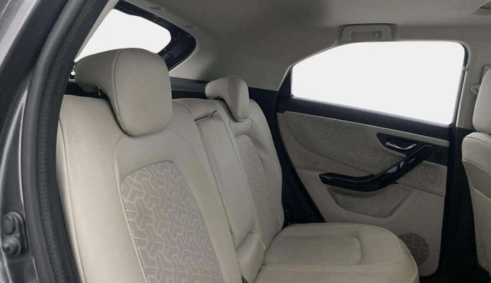 2023 Tata NEXON XZA PLUS LUXURY SUNROOF PETROL, Petrol, Automatic, 31,980 km, Right Side Rear Door Cabin
