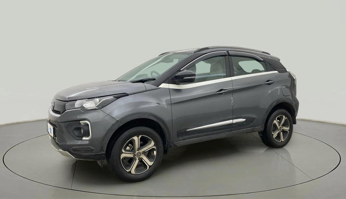 2023 Tata NEXON XZA PLUS LUXURY SUNROOF PETROL, Petrol, Automatic, 31,980 km, Left Front Diagonal