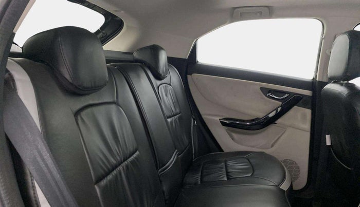 2021 Tata NEXON XZA PLUS (O) DIESEL, Diesel, Automatic, 35,732 km, Right Side Rear Door Cabin