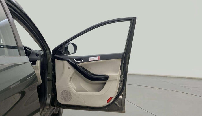 2021 Tata NEXON XZA PLUS (O) DIESEL, Diesel, Automatic, 35,732 km, RHS Front Door