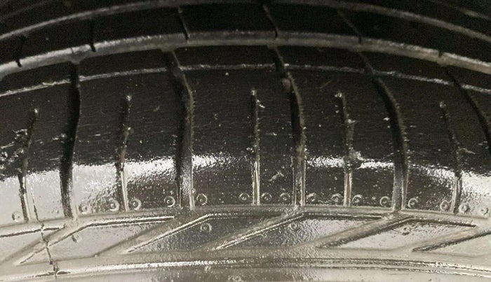 2021 Tata NEXON XZA PLUS (O) DIESEL, Diesel, Automatic, 35,732 km, Left Front Tyre Tread