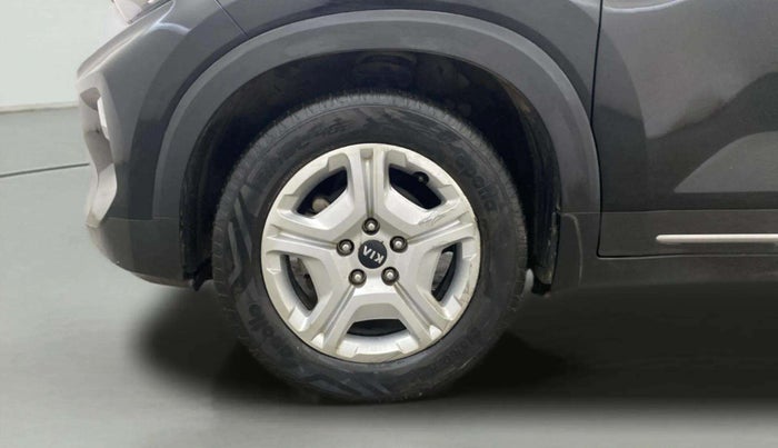 2021 KIA SONET HTX 1.0 IMT, Petrol, Manual, 57,682 km, Left Front Wheel